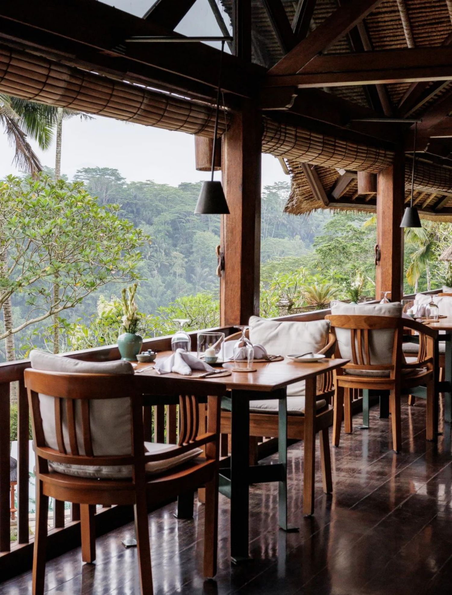 amandari_indonesia_-_restaurant_dining_.jpg